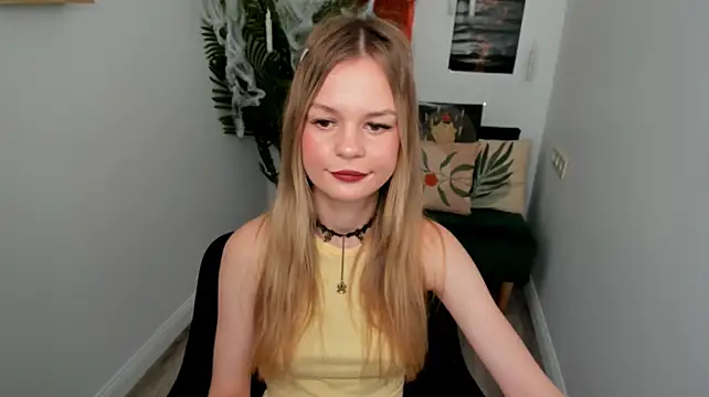 MidnighteAura's Live XXX Chat