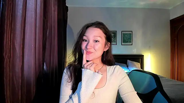 adeline's Live XXX Chat
