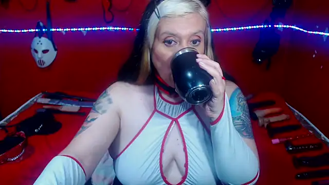 Czat XXX na żywo – MATURE_Randy