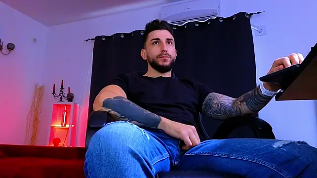 MightyAaron66 Chat XXX in diretta