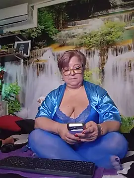 Chat XXX ao vivo de QueenPammy1