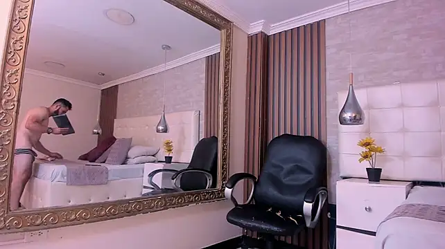 TheeRock_1 라이브 XXX 채팅