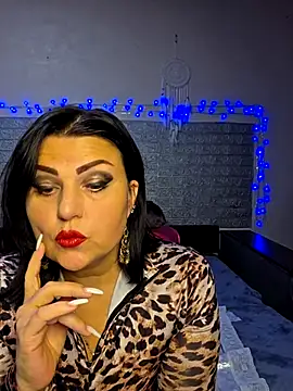 XXX chat uživo modela kataleya94