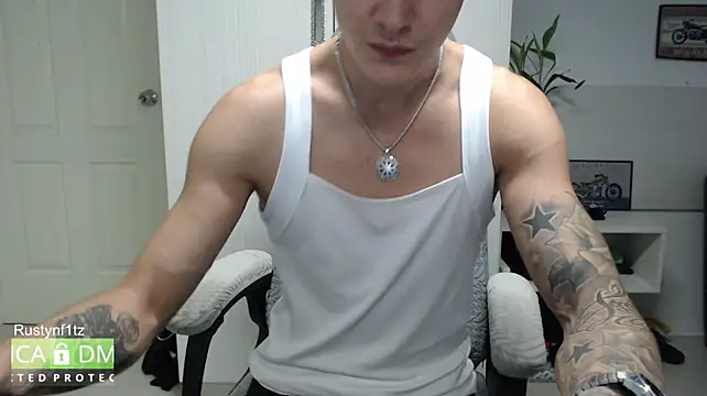 Rustynf1tz_ Live XXX-chat