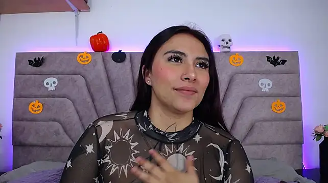 Jessica_Kraftt XXX чат на живо