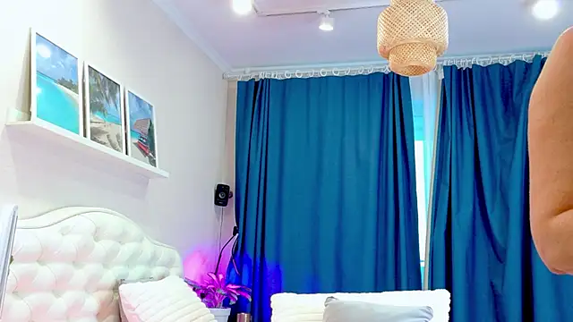 LadySweetWife Live XXX-Chat