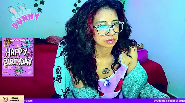 Roxanbunny1 现场XXX聊天