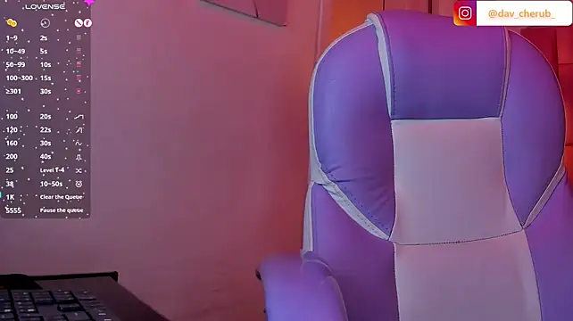 Show de cherub_ na webcam