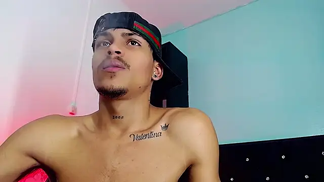 Angel_foxc13 现场XXX聊天