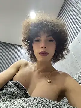 Carlita_cuteのライブXXXチャット