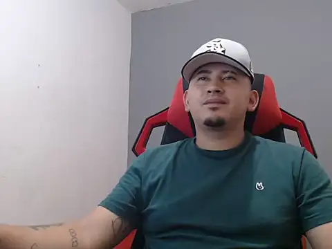 عرض كام myke_andrade