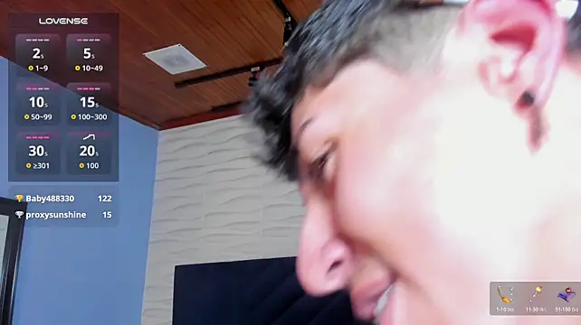 צ'אט XXX בשידור חי של Gerard_evans_