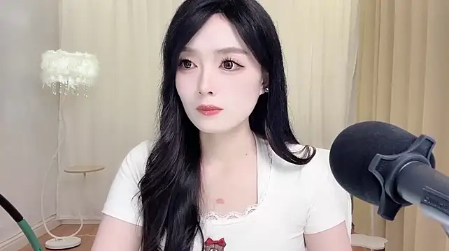 LiLy0608's Live XXX Chat