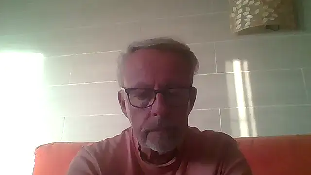 tuggy59 élő XXX-chatje