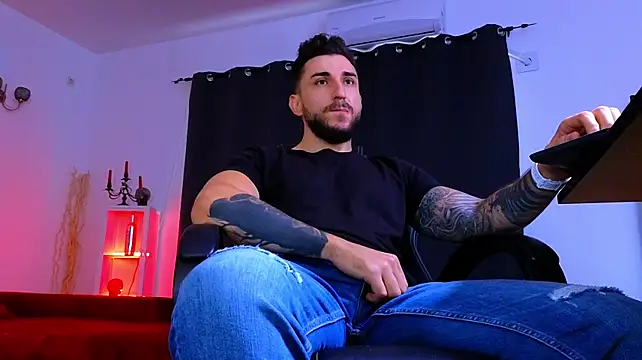 XXX chat uživo modela MightyAaron66