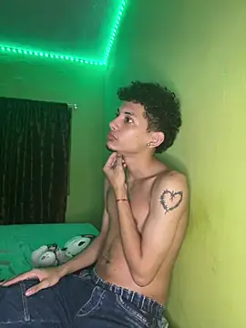 Hell_Boy14 webcam show