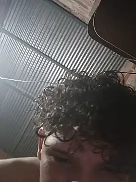 Chat +18 de nilon05 ao vivo