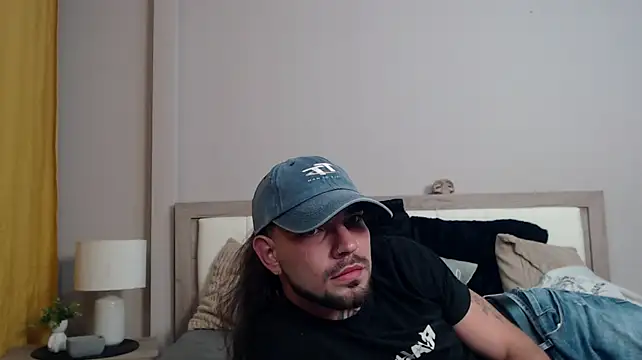 KaneHunter Live XXX-Chat