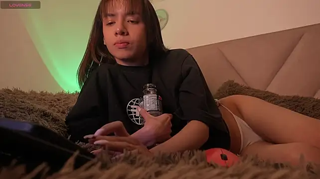 XXX chat uživo modela Bonnieshyy