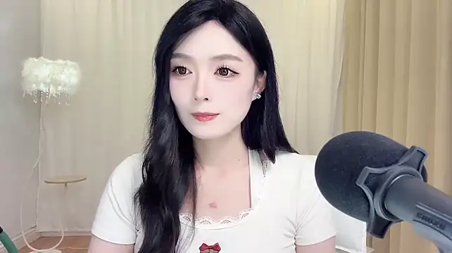 LiLy0608 Live XXX Chat