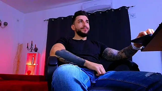 MightyAaron66 라이브 XXX 채팅