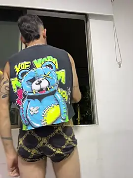 Chat XXX en directo de NikoStone_