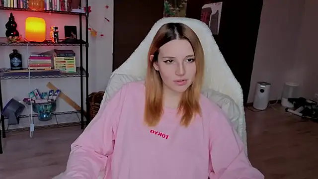 lina-way live XXX chat