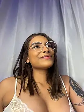 Czat XXX na żywo – _mayka