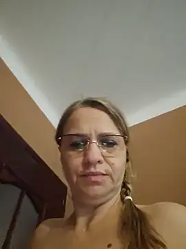 BLONDKICIA1 Live XXX-chat