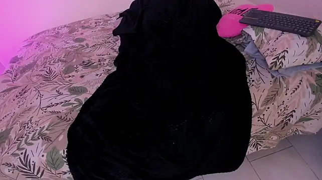 Nina_Thomps Chat XXX in diretta