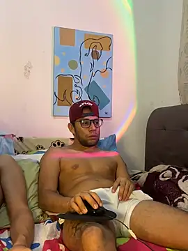 Czat XXX na żywo – TwoLatinosxxx