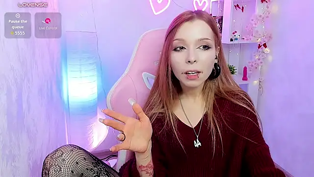 Star_Tarra's Live XXX Chat