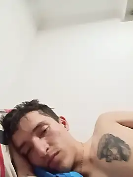 SummerAndErick_HL Adlı Modelin Canlı XXX Sohbeti