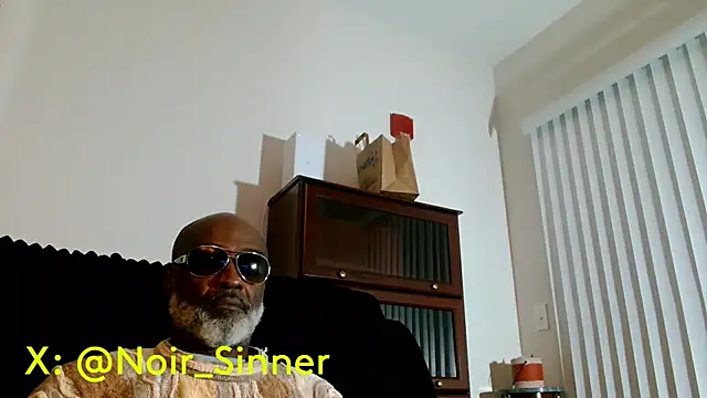 Chat XXX en directo de sinnernoir