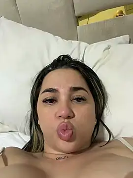 CherryVelvett33 – Live XXX-chat