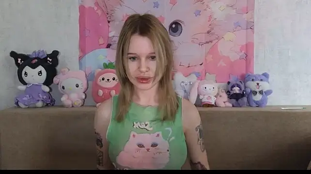 HoneyGold_ élő XXX-chatje