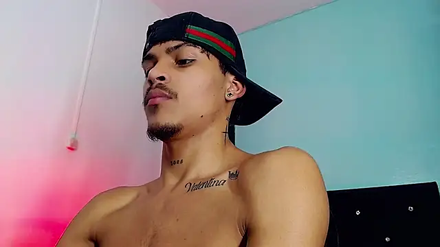 Angel_foxc13 লাইভ XXX চ্যাট