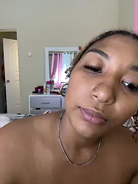 Samyabre's Live XXX Chat