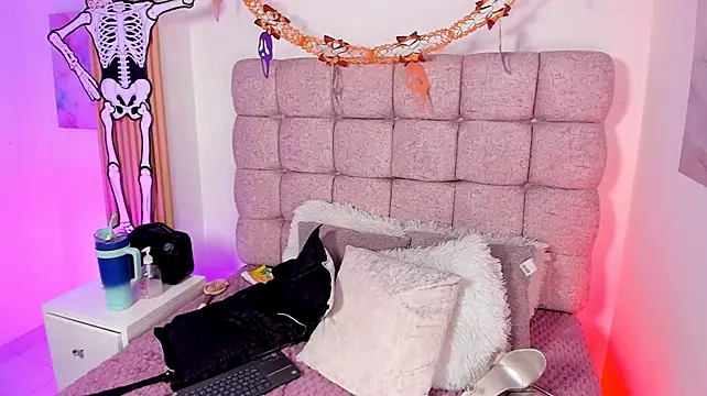Victoria_Hiills élő XXX-chatje