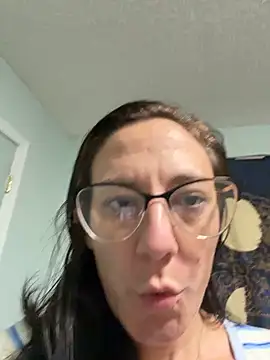 xnaomifox's Live XXX Chat