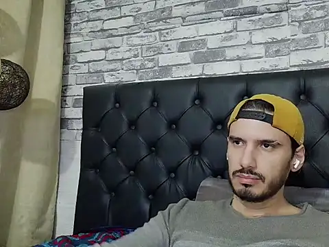 MrTyler667n Webbikameraesitys