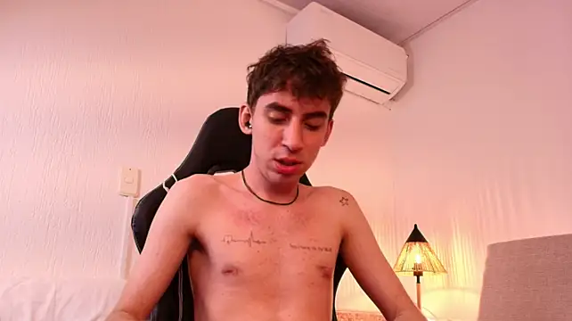 Chat +18 de Terry_G_ ao vivo