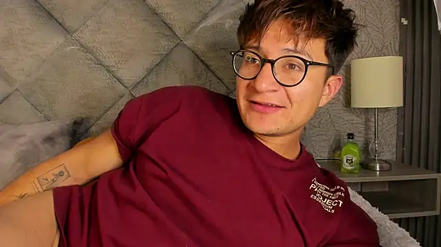 Hassbyd's Live XXX Chat