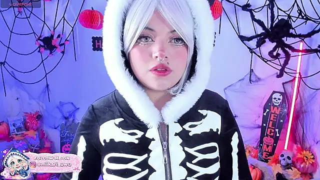 Ahri_Elderwood's Live XXX Chat