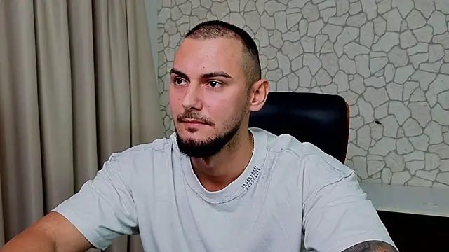 ClintMasters Chat XXX live