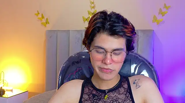 Derek_Sinn's Live XXX Chat