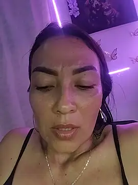 LuluDream Chat XXX in diretta