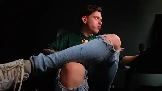 FelixStarkk Live XXX Chat