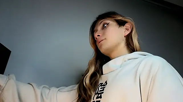 Feniix__ live XXX chat