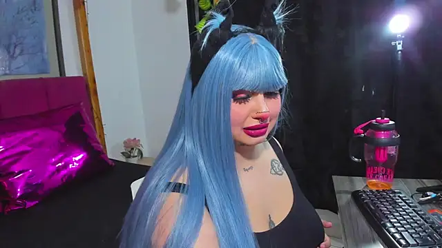 Živý XXX chat lussyevans24
